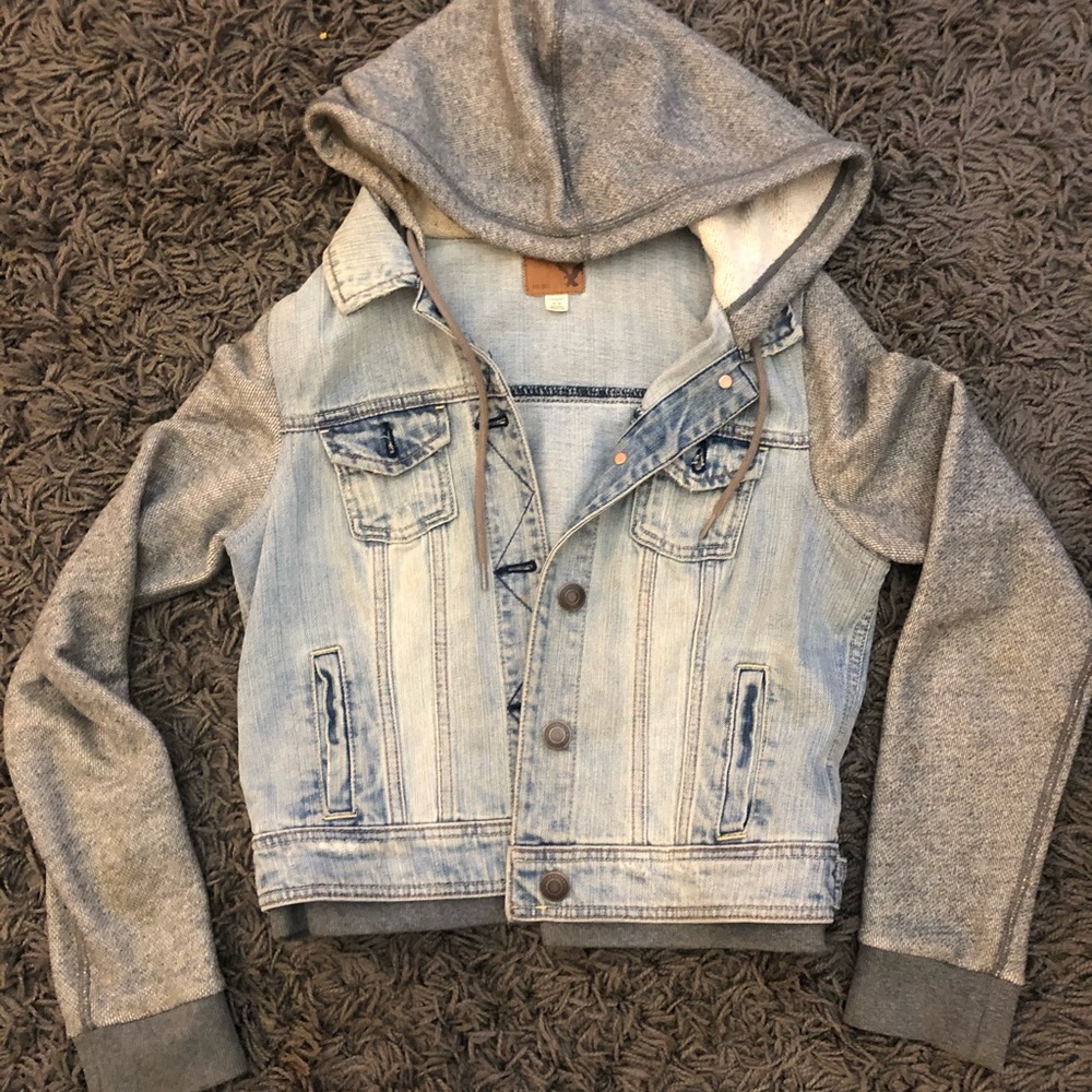 American Eagle Outfitters hooded jean jacket